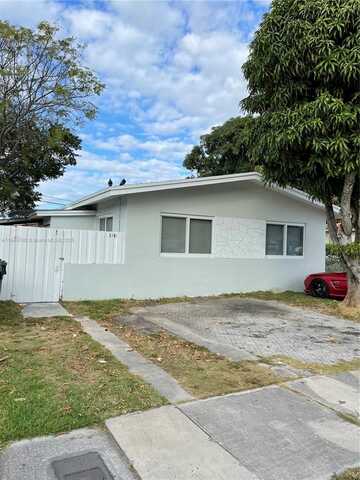 3141 SW 12th St, Miami, FL 33135
