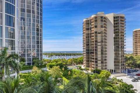 2831 S Bayshore Dr, Miami, FL 33133