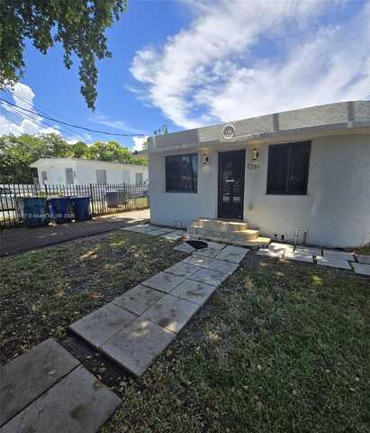 1281 NE 110th St, Miami, FL 33161