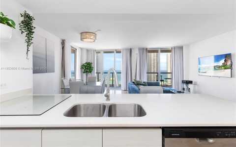 2600 E Hallandale Beach Blvd, Hallandale Beach, FL 33009