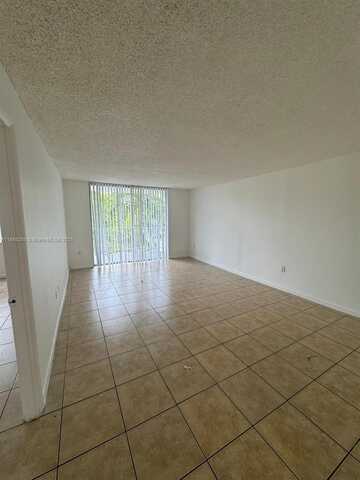 496 NW 165th St Rd, Miami, FL 33169