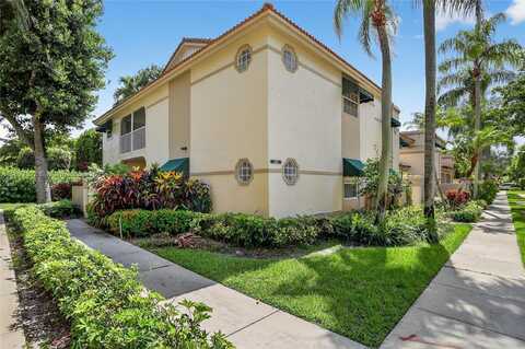 6582 Via Regina, Boca Raton, FL 33433