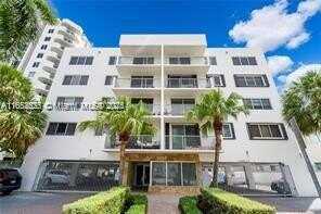 1605 Bay Rd, Miami Beach, FL 33139