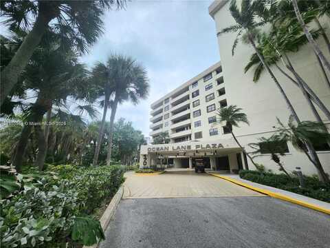 170 Ocean Lane Dr, Key Biscayne, FL 33149