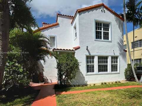 227 Phoenetia Ave, Coral Gables, FL 33134