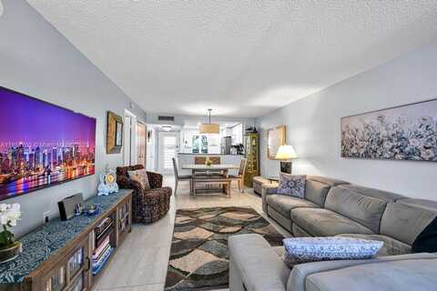 9300 Lime Bay Blvd, Tamarac, FL 33321