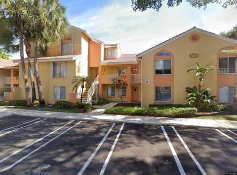 1069 Coral Club Dr, Coral Springs, FL 33071