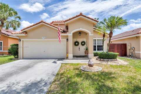 14682 Vista Luna Dr, Davie, FL 33325