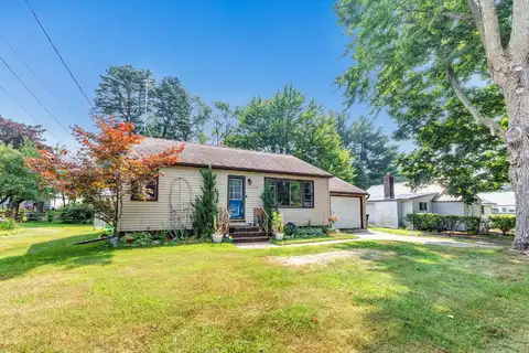 1320 S Lutz St, Shawano, WI 54166