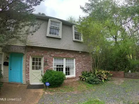 1235 Linden Place, Jackson, MS 39202