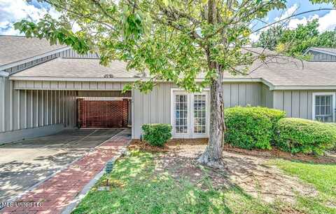 114 River Place, Jackson, MS 39211