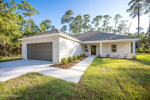 625 Oak Street, Ocean Springs, MS 39564
