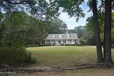 6620 Vaiden Road, Hernando, MS 38632