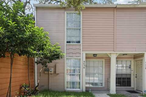 9456 FOREST HILLS CIRCLE, TAMPA, FL 33612