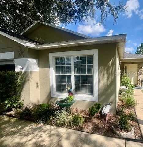 925 CLEAR CREEK CIRCLE, CLERMONT, FL 34714