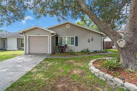 7713 SUMTER COURT, TEMPLE TERRACE, FL 33637