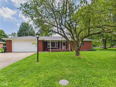 805 Saddle Court, Anderson, IN 46013