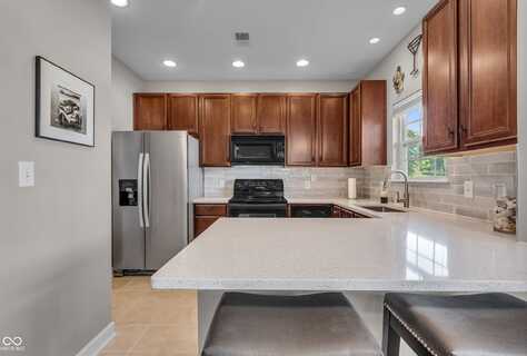 9790 Herons Cove, Carmel, IN 46280