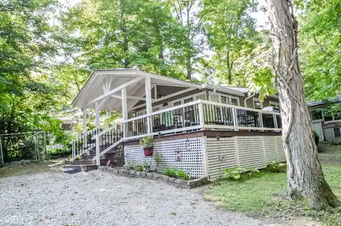 11033 Dogwood Lane, Cloverdale, IN 46120