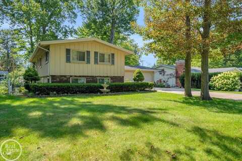 4975 Lakeshore, Fort Gratiot, MI 48059