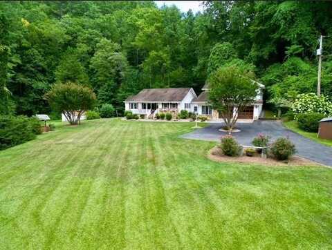 1107 Panther Creek, ALMOND, NC 28771