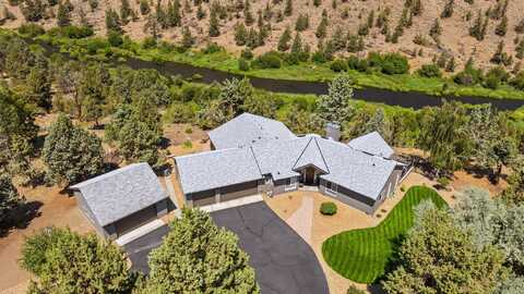8090 NW Grubstake Way, Redmond, OR 97756