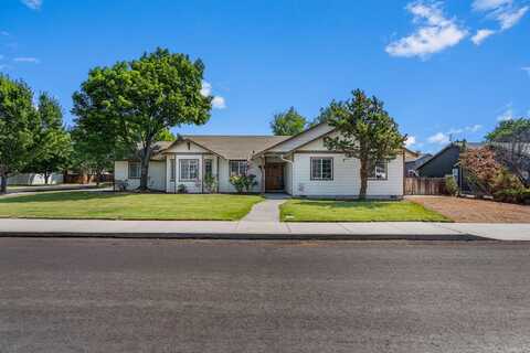 2538 NW 15th Street, Redmond, OR 97756