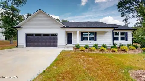 204 Grand Oaks Drive, Goldsboro, NC 27530