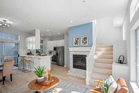 979 Pinto Palm TER 13, SUNNYVALE, CA 94087