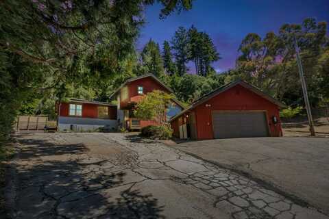17900 China Grade RD, BOULDER CREEK, CA 95006