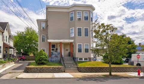 82 Medford St, Malden, MA 02148