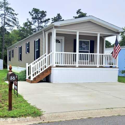 151 Mockingbird Way, Whiting, NJ 08759