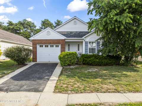 80 Canterbury Lane, Toms River, NJ 08757