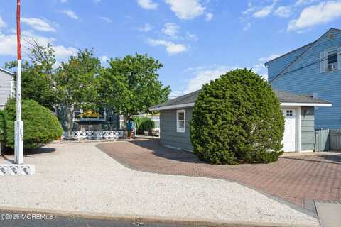 2003 Bay Boulevard, Lavallette, NJ 08735