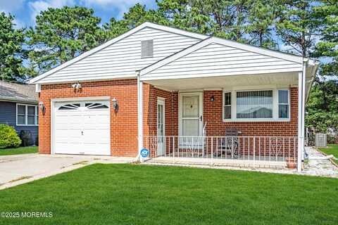 2 San Carlos Court, Toms River, NJ 08757