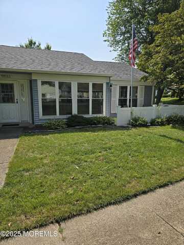 833 Westminster Court, Manchester, NJ 08759