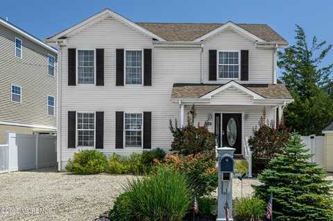 972 Mill Creek Road, Manahawkin, NJ 08050