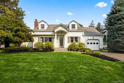 13 Clairmont Street, Northport, NY 11768