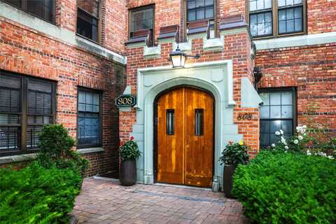 808 Bronx River Road, Yonkers, NY 10708