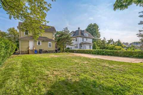 240 Pine Street, Freeport, NY 11520