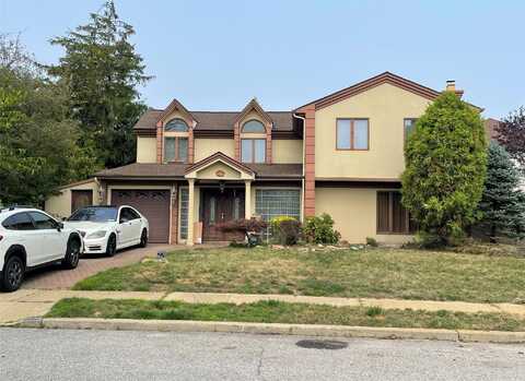 3200 Lydia Lane, Bellmore, NY 11710