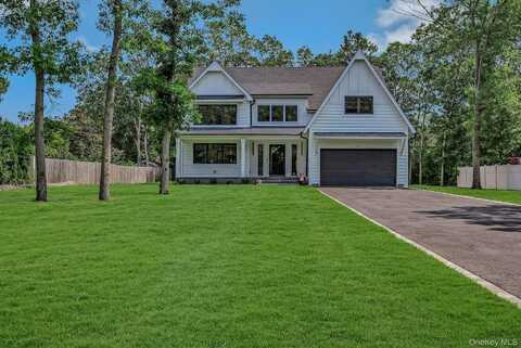 291 Pond Road, Bohemia, NY 11716