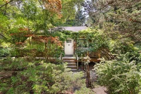 3 Leslie Court, Speonk, NY 11972