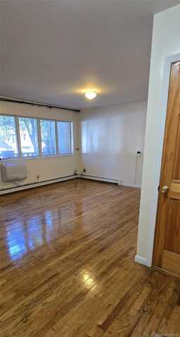 2911 31st Avenue, Astoria, NY 11106