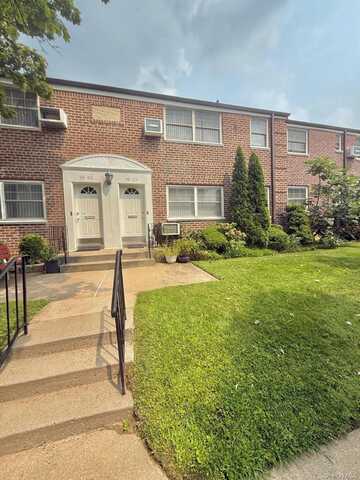 5805 251st Street, Little Neck, NY 11362