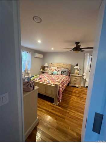 761 Jackson Avenue, Lindenhurst, NY 11757