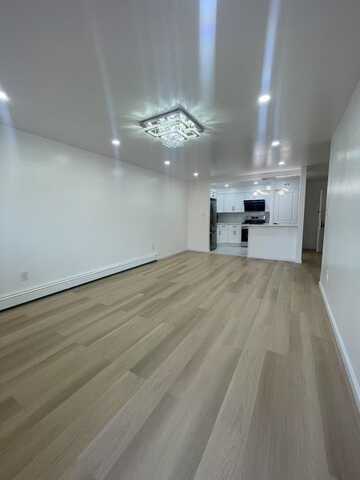 144-23 Barclay Avenue, Flushing, NY 11355