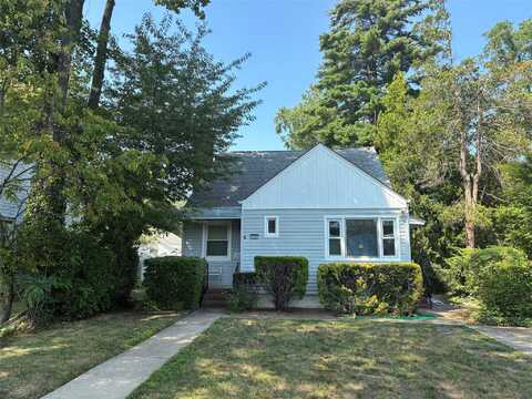321 Oakford Street, West Hempstead, NY 11552