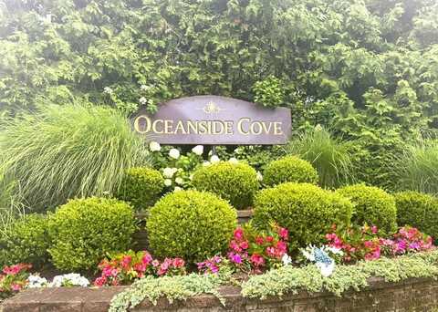 100 Daly Boulevard, Oceanside, NY 11572