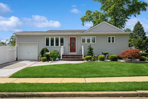 3300 Walters Avenue, Wantagh, NY 11793